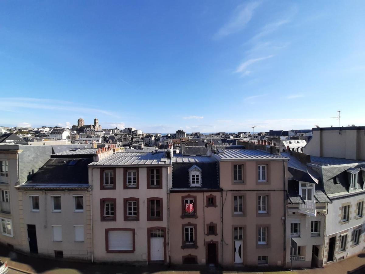 Appartamento Le Petit Michelet Granville Esterno foto